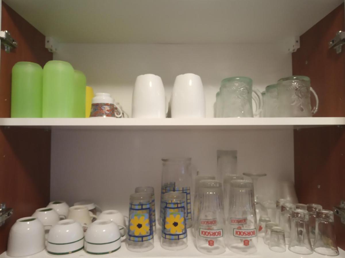 Bazsi Apartman ハイデゥソボスロー エクステリア 写真